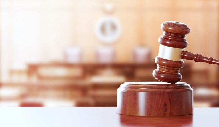 what not to do in a courtroom